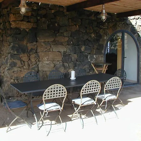 Dammuso Magia * San Michele (Pantelleria)