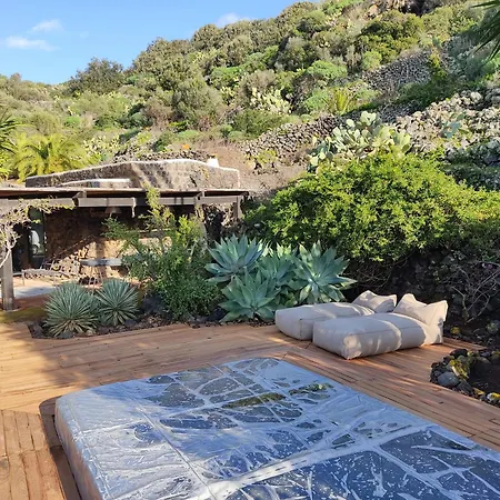 Vakantiehuis Dammuso Magia Con Piscina *